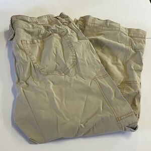 Bandolinoblu. Tan Floral Embroidered Capri Pants